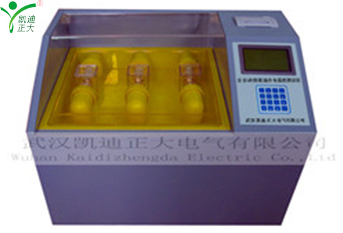 三油杯絕緣油耐壓測(cè)試儀技術(shù)特點(diǎn)是？